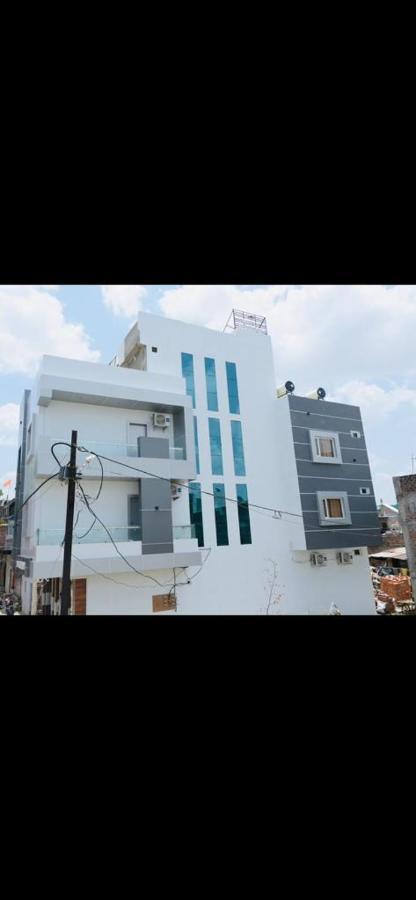 Hotel Anand Ujjain Zewnętrze zdjęcie